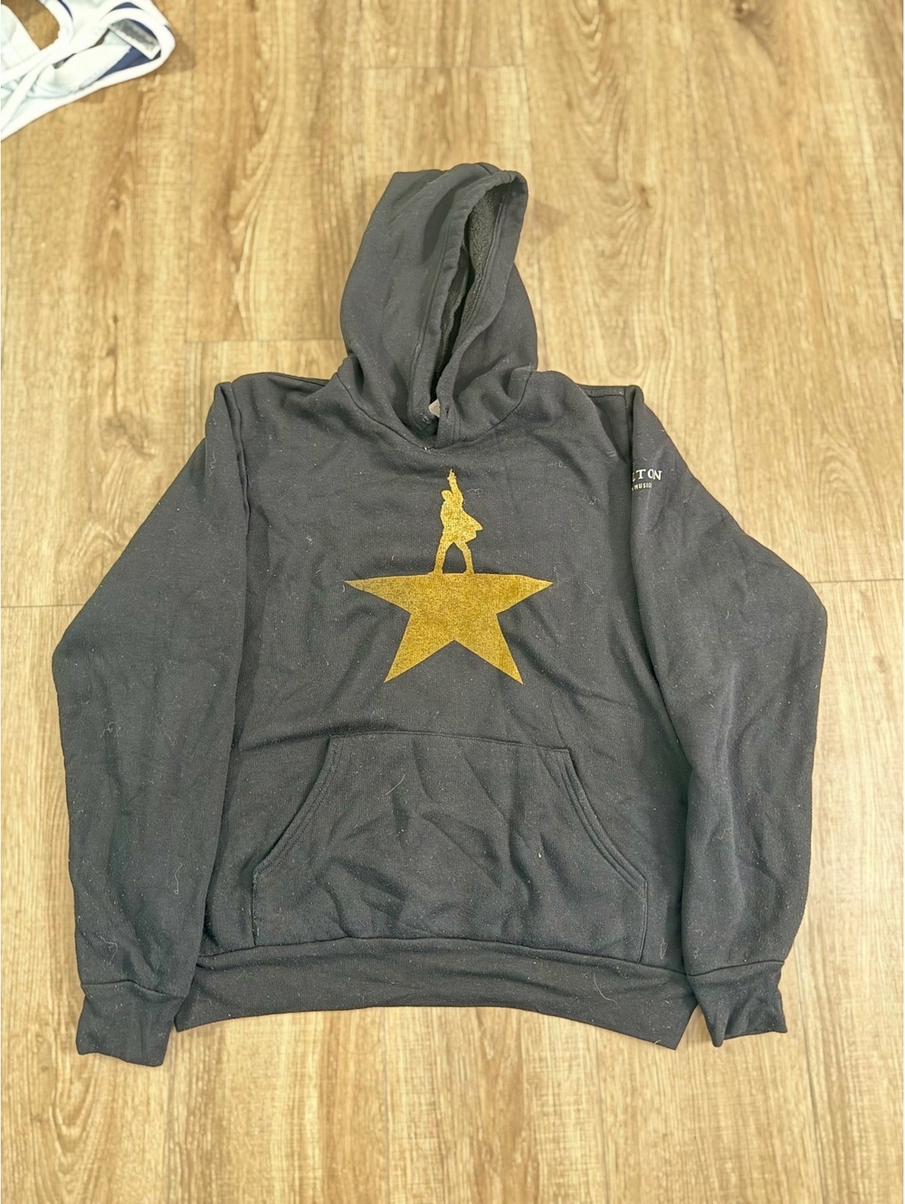 Hamilton Musical Black Gold Logo Pullover Hoodie Fleece Sweatshirt Size Medium